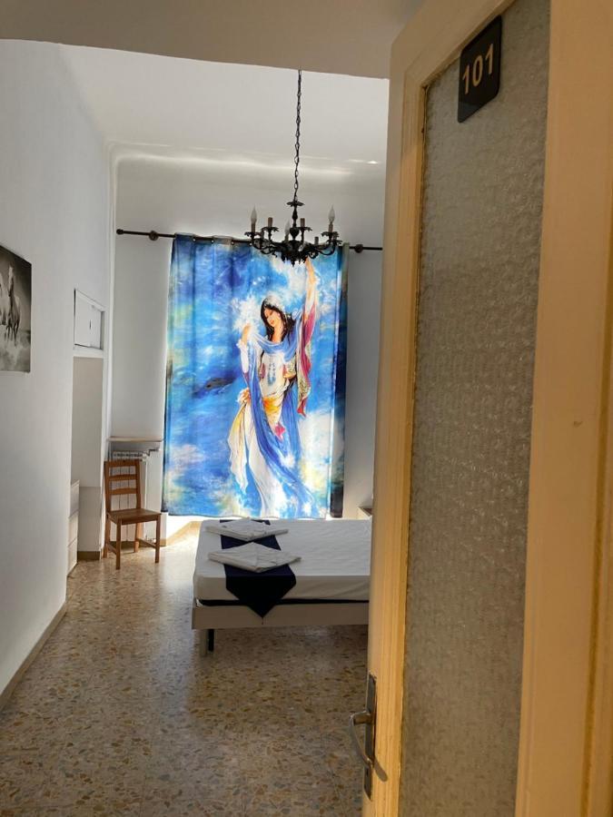 Casa de hóspedes Paradise 2*